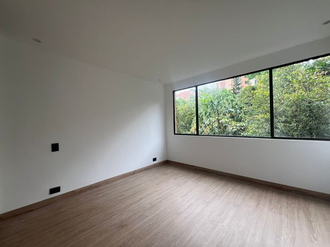 Apartamento de 3 alcobas en venta en El Poblado, Medellín, 116 m² · foto 13 de 14