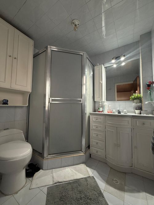 Apartamento de 2 alcobas en venta en Santa Barbara Central, Bogotá, 79 m² · foto 11 de 15
