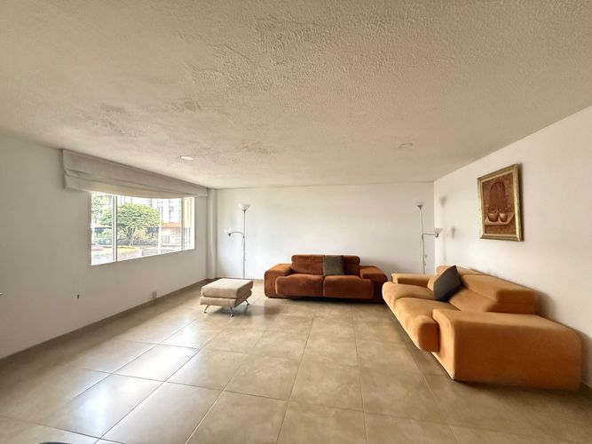 Apartamento de 2 alcobas en venta en Santa Barbara Central, Bogotá, 79 m² · foto 15 de 15