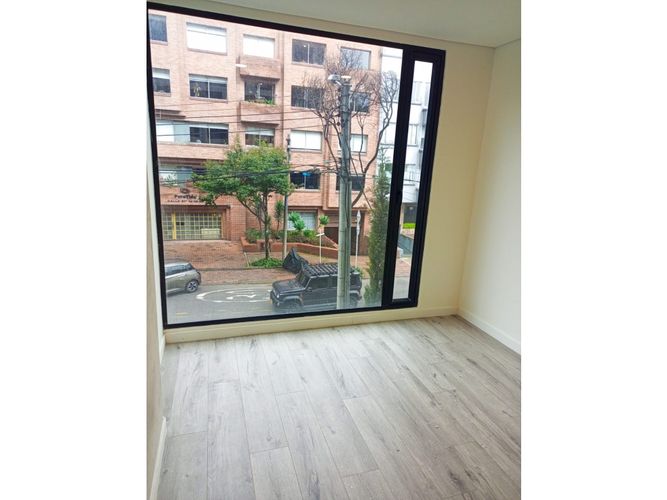 Apartaestudio en venta en Chico, Bogotá, 17 m² · foto 22 de 24