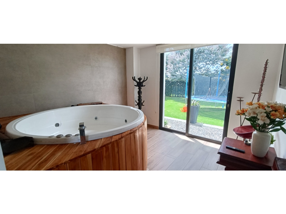 Casa en venta en San Simón, Bogotá · foto 4 de 24