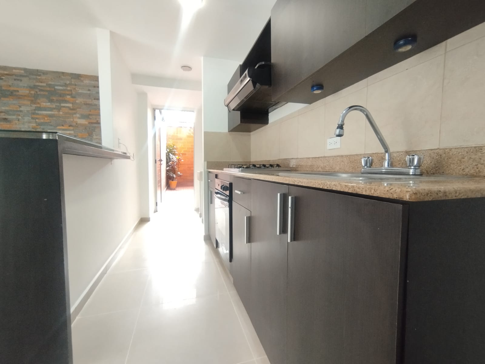 Apartamento en arriendo en El Poblado, Medellín · foto 8 de 20