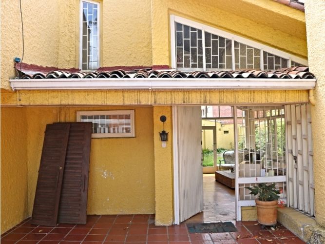 Casa en venta en Santa Ana Oriental, Bogotá · foto 6 de 19