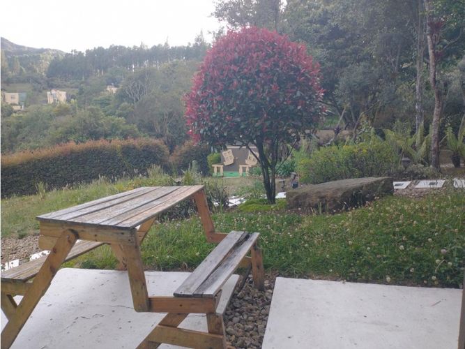Casa de 4 alcobas en venta en Camino Al Meta, La Calera, 340 m² · foto 2 de 24