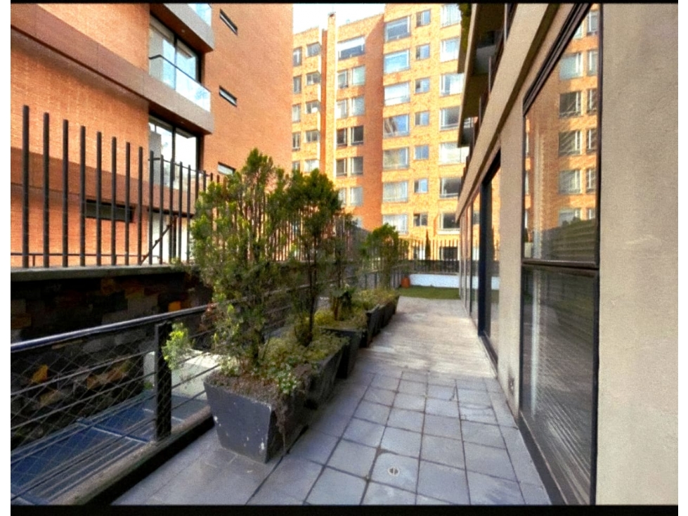 Apartamento en venta en Chico Norte, Bogotá · foto 4 de 15