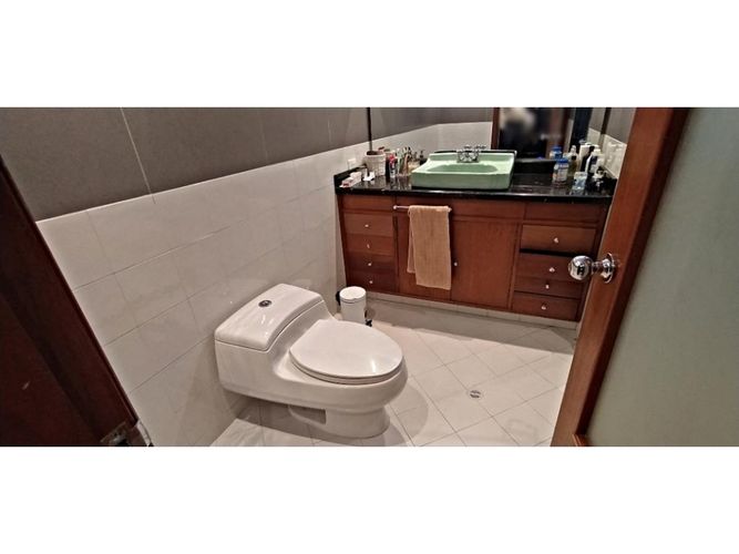 Apartamento de 2 alcobas en venta en Bellavista, Bogotá, 185 m² · foto 9 de 24