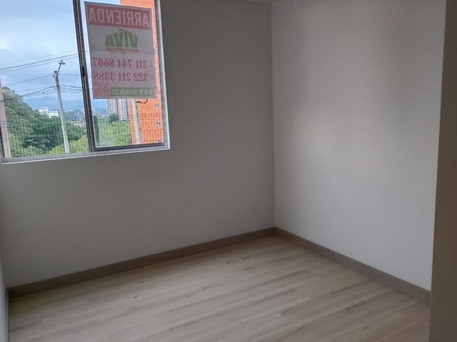 Apartamento de 3 alcobas en venta en Cuatro Esquinas, Rionegro, 71 m² · foto 11 de 17