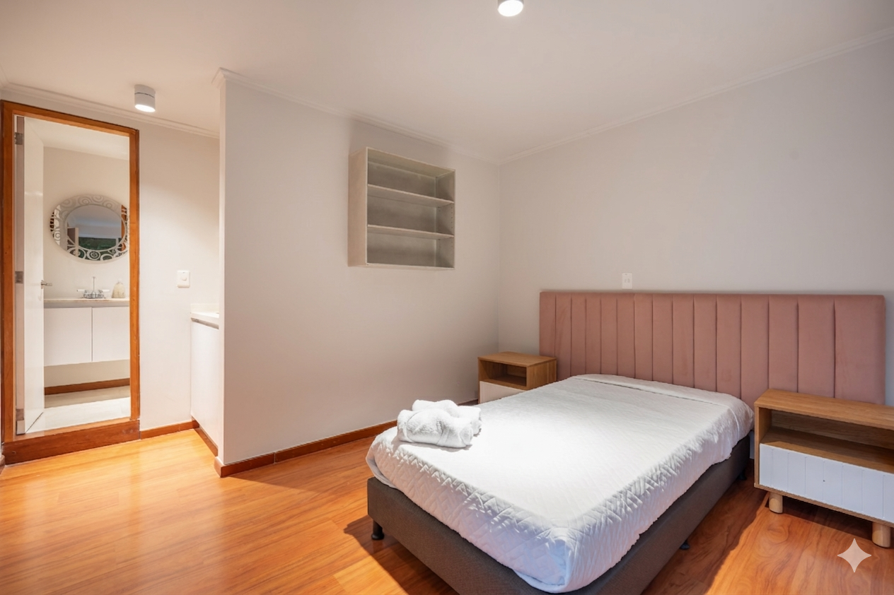 Apartamento en venta en El Poblado, Medellín · foto 9 de 14