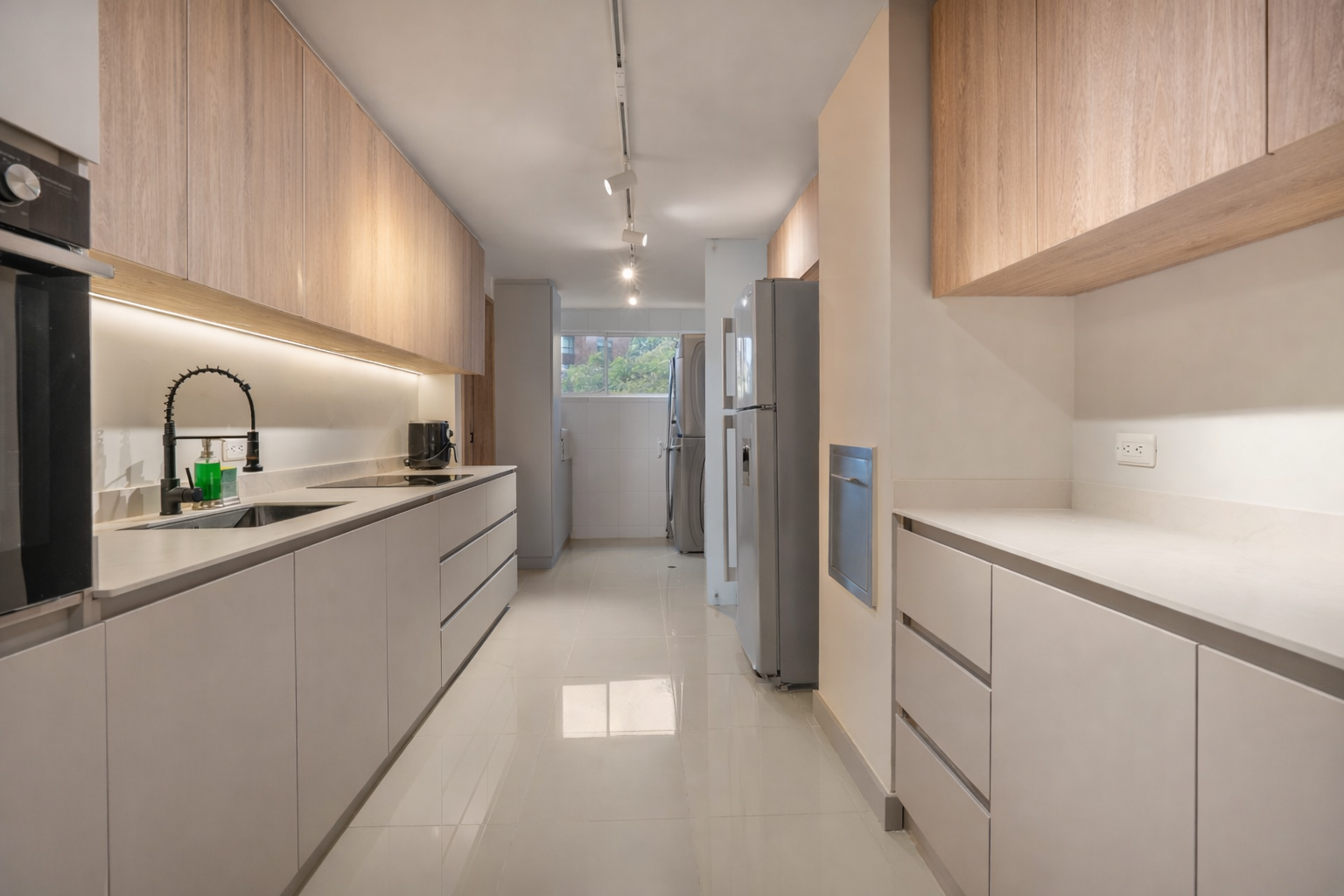 Apartamento en venta en El Poblado, Medellín · foto 4 de 14
