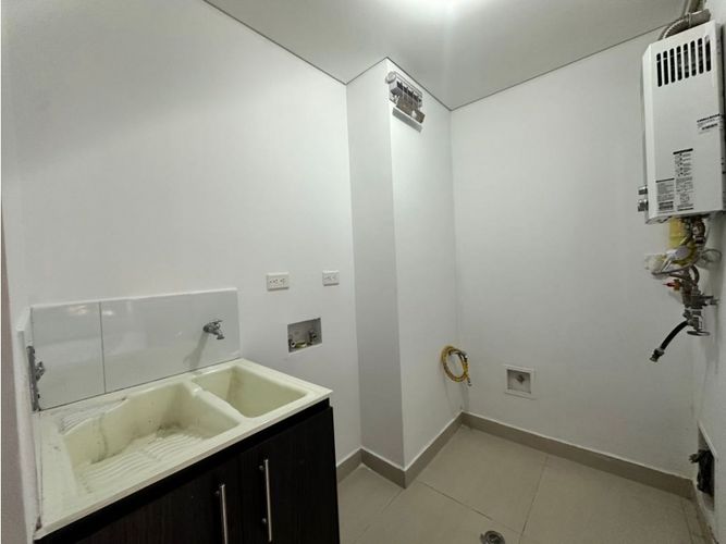 Casa de 3 alcobas en venta en Hacienda Alcala De Prodesa, Mosquera, 134 m² · foto 7 de 24