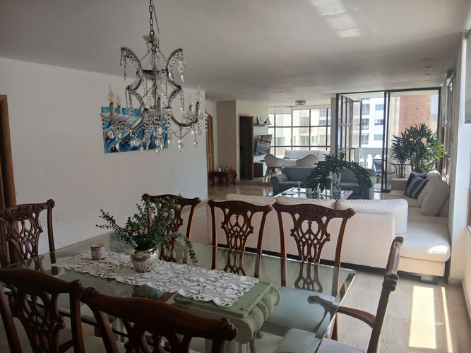 Apartamento de 3 alcobas en venta en Altos Del Prado, Barranquilla, 210 m² · foto 7 de 22