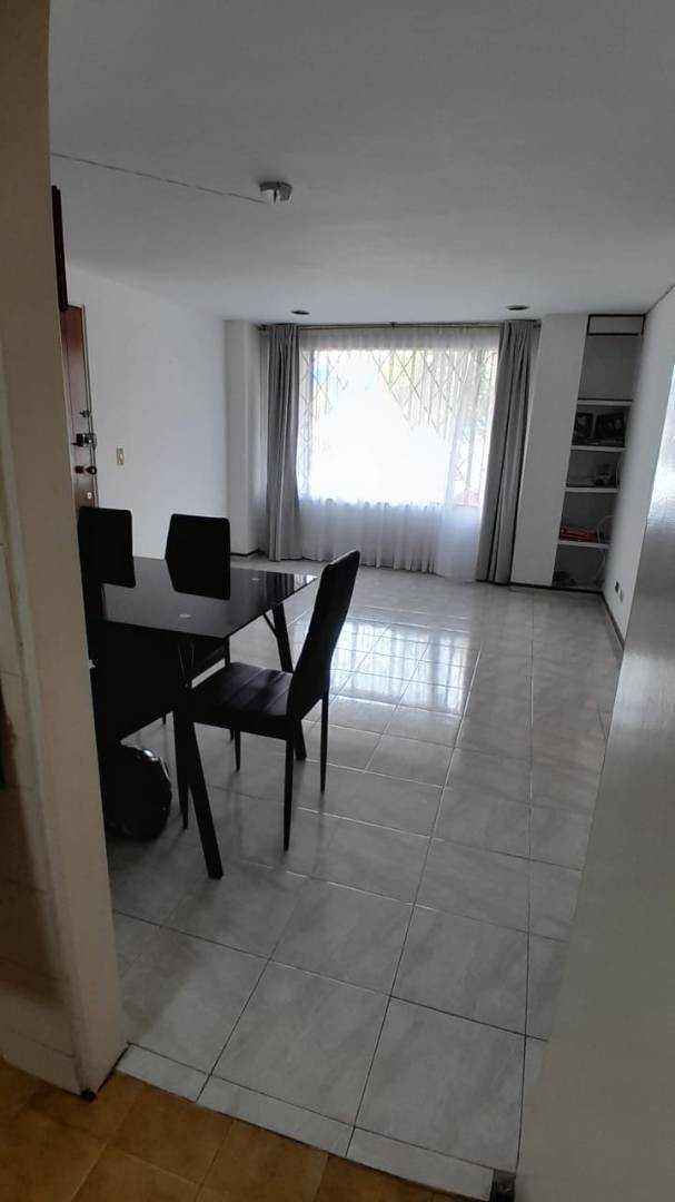 Apartamento en venta en Cedritos, Bogotá · foto 3 de 20