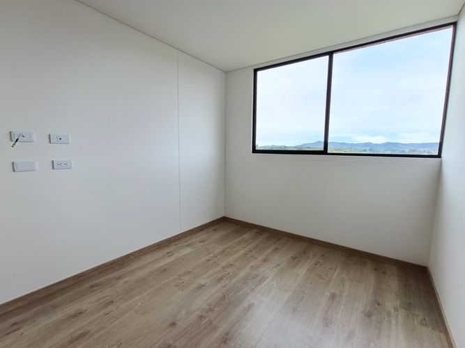 Apartamento de 3 alcobas en arriendo en Rionegro, 87 m² · foto 11 de 15