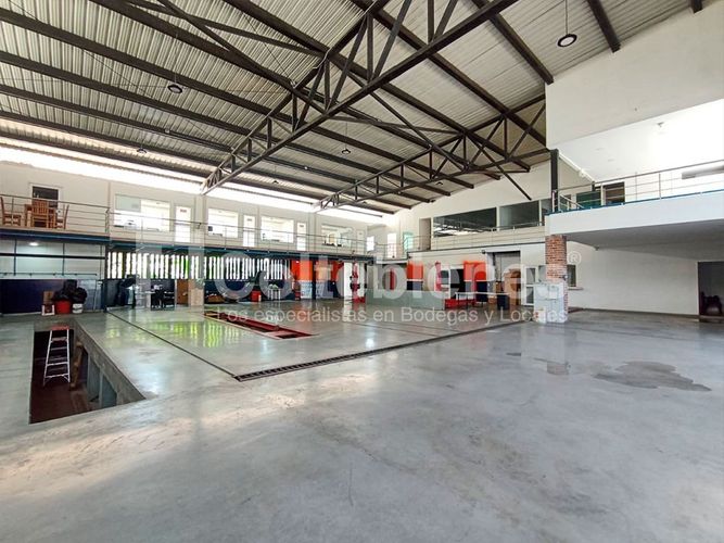 Local en arriendo en Actividad Multiple, Copacabana, 1237 m² · foto 3 de 20