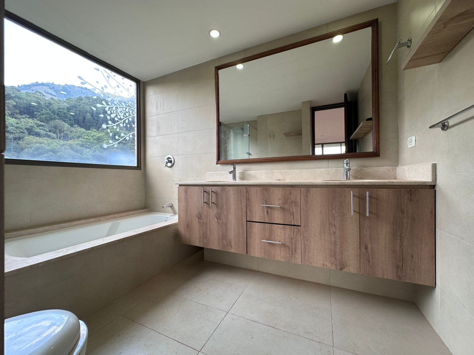 Apartamento en arriendo en El Poblado, Medellín · foto 16 de 20