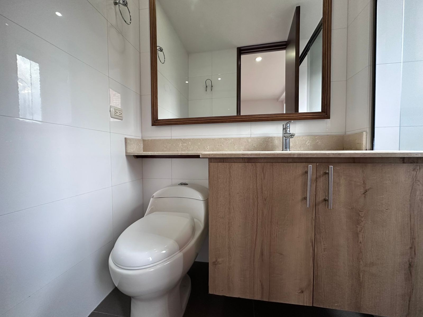Apartamento en arriendo en El Poblado, Medellín · foto 17 de 20