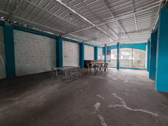 Bodega en arriendo en Sector Lago Uribe, Pereira, 300 m² · foto 2 de 8