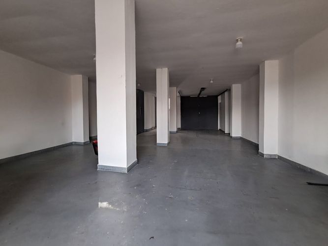 Bodega en arriendo en Sector Lago Uribe, Pereira, 300 m² · foto 6 de 8
