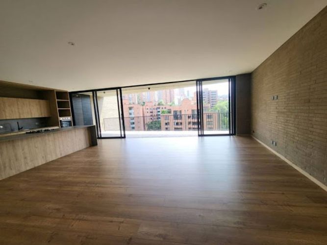 Apartamento de 3 alcobas en arriendo en Vizcaya, Medellín, 170 m² · foto 5 de 20