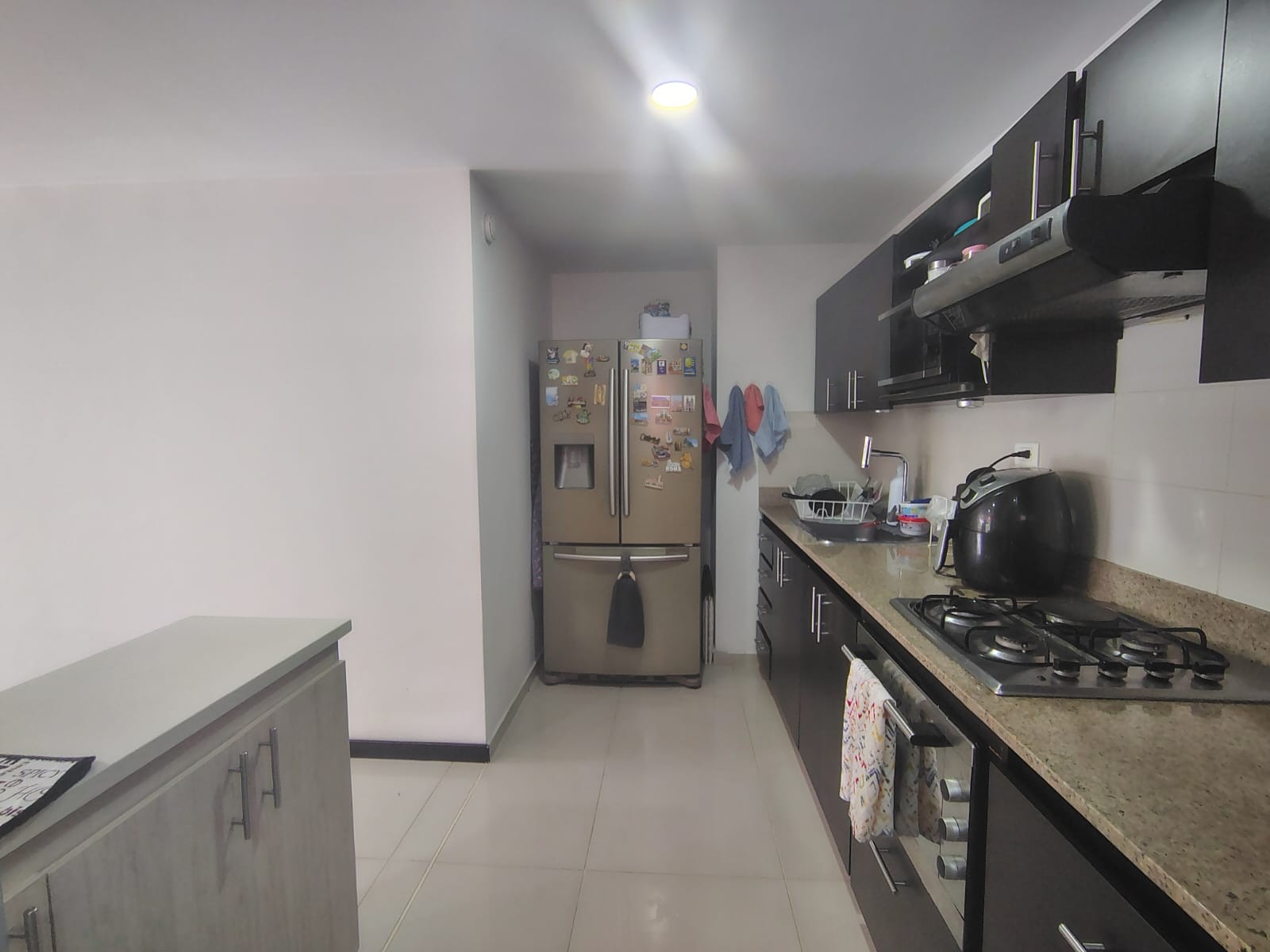 Apartamento en arriendo en Uribe Angel, Envigado · foto 3 de 19