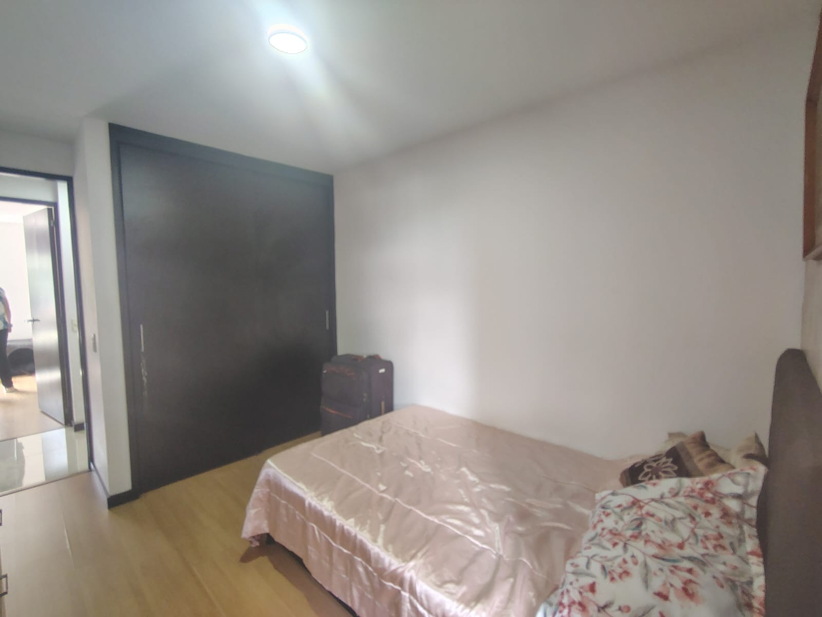 Apartamento en arriendo en Uribe Angel, Envigado · foto 13 de 19