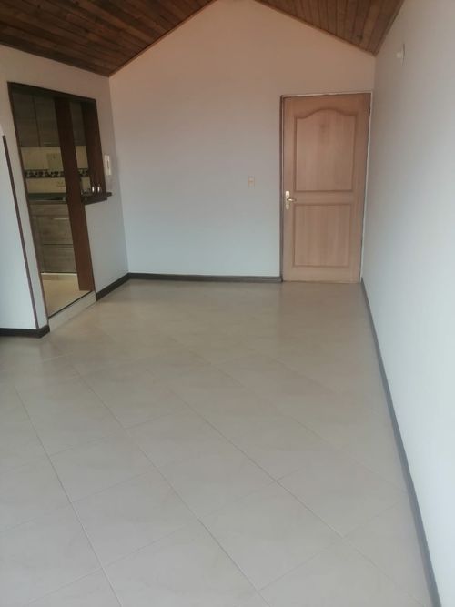 Apartamento de 3 alcobas en venta en Victoria Norte, Bogotá, 60 m² · foto 2 de 16