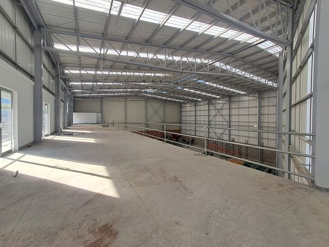 Bodega en arriendo en Santana, Dosquebradas, 1350 m² · foto 5 de 8