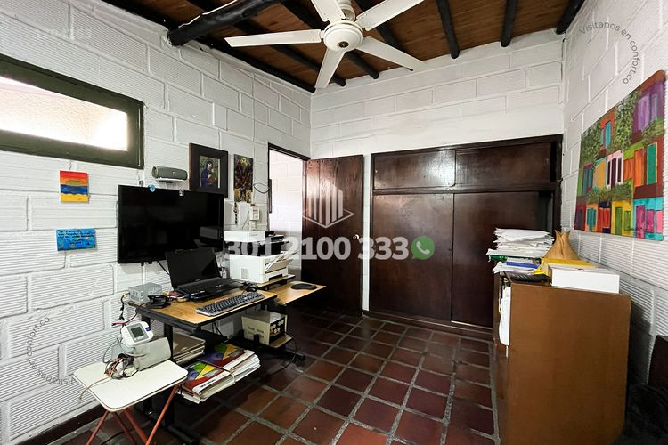Casa de 3 alcobas en venta en El Velodromo, Medellín, 148 m² · foto 11 de 24