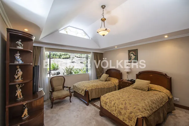 Casa de 4 alcobas en venta en Guaymaral, Bogotá, 752 m² · foto 6 de 20
