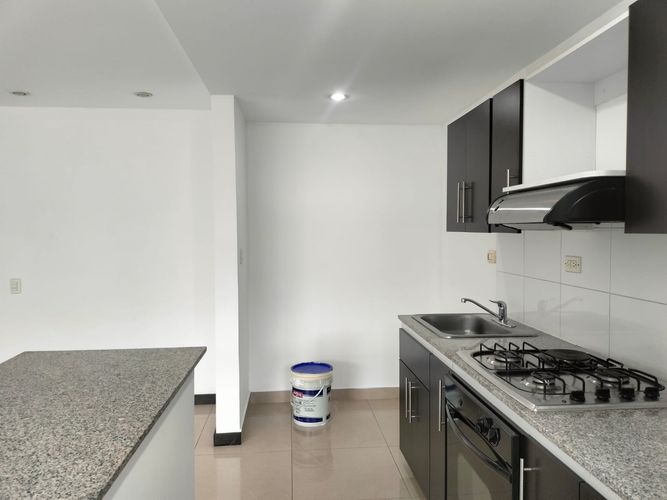 Apartamento de 1 alcoba en arriendo en El Poblado, Medellín, 54 m² · foto 7 de 14