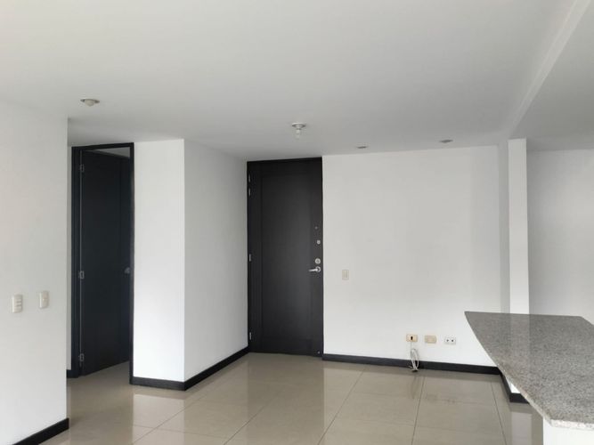 Apartamento de 1 alcoba en arriendo en El Poblado, Medellín, 54 m² · foto 11 de 14
