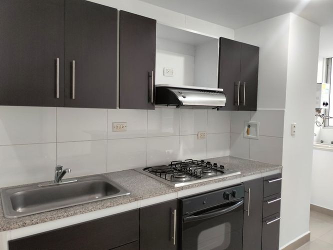 Apartamento de 1 alcoba en arriendo en El Poblado, Medellín, 54 m² · foto 6 de 14