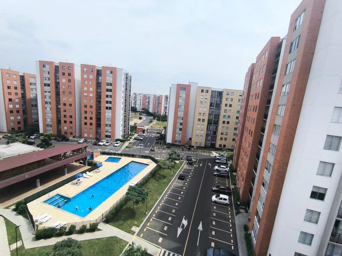 Apartamento de 2 alcobas en venta en Nueva Floresta Del Ict, Cali, 65 m² · foto 3 de 24
