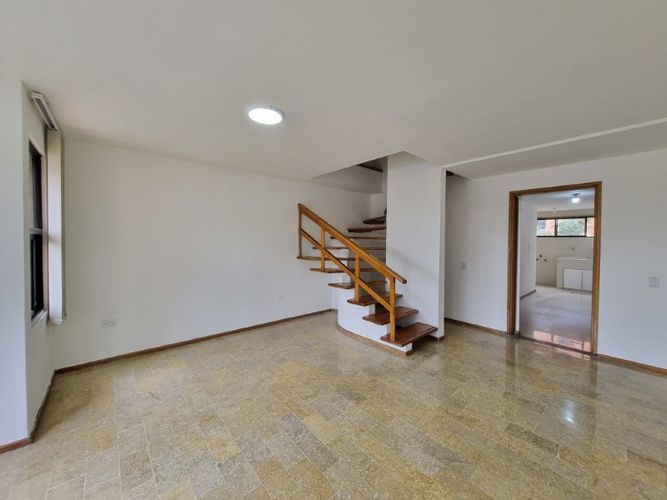 Oficina en arriendo en La Aguacatala, Medellín, 170 m² · foto 13 de 24
