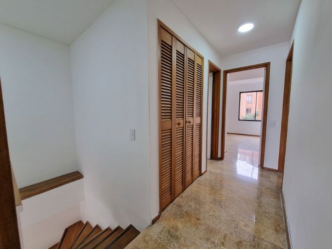Oficina en arriendo en La Aguacatala, Medellín, 170 m² · foto 15 de 24