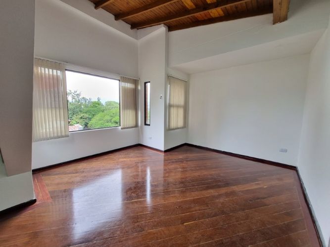 Oficina en arriendo en La Aguacatala, Medellín, 170 m² · foto 23 de 24