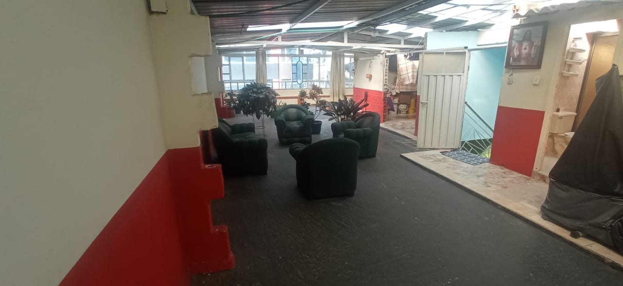 Casa en venta en Fontibon, Bogotá · foto 3 de 11