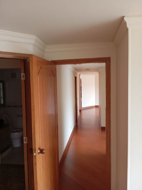 Apartamento en venta en Santa Barbara, Bogotá · foto 9 de 21