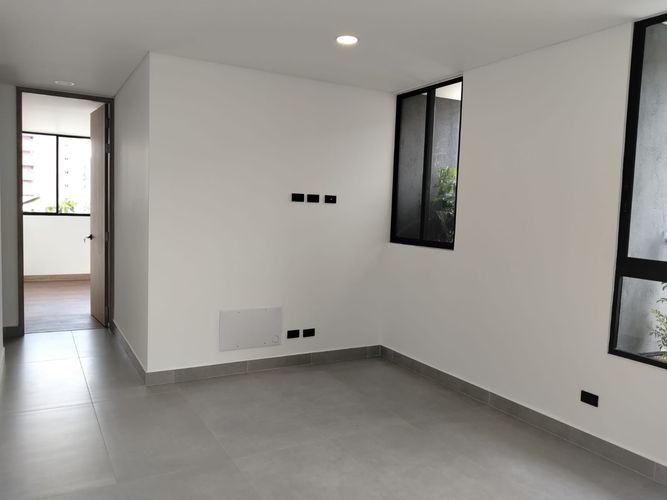 Apartamento de 3 alcobas en venta en El Poblado, Medellín, 192 m² · foto 10 de 19