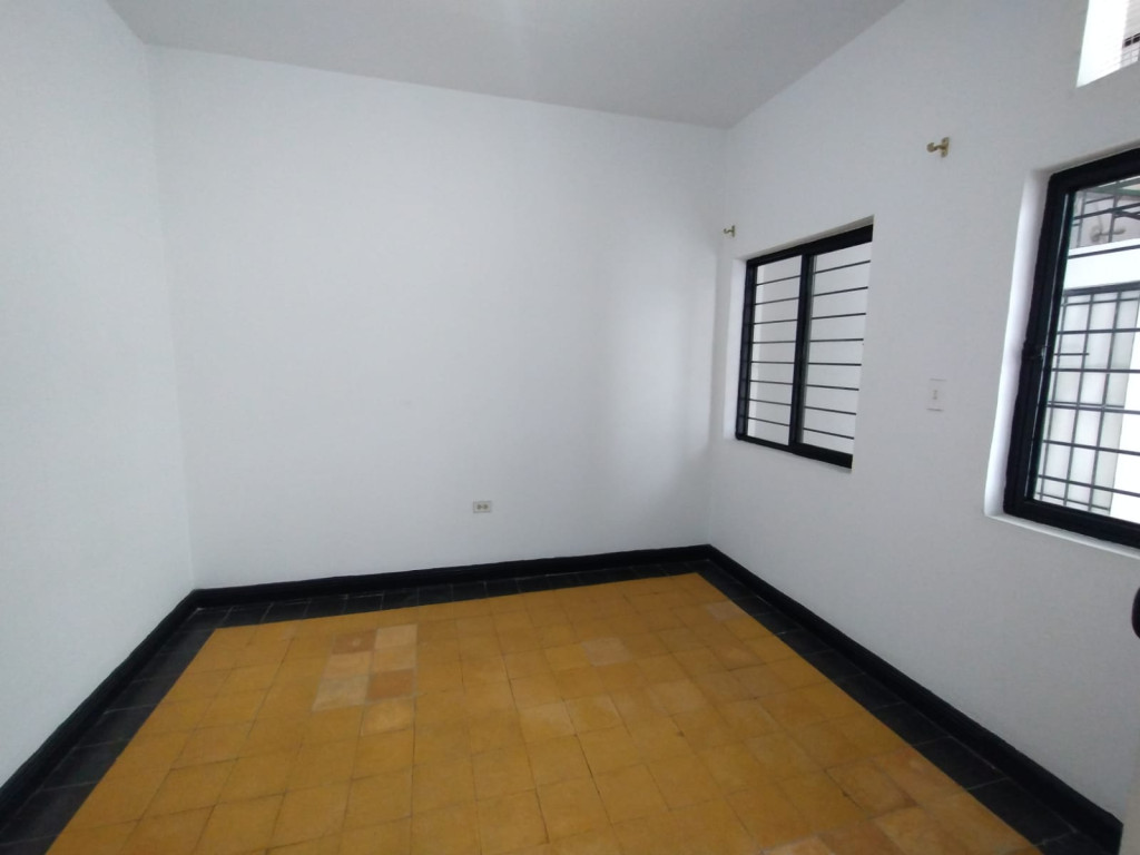 Apartaestudio en arriendo en Miraflores, Cali · foto 4 de 9