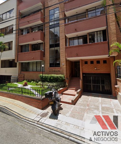 Apartamento en arriendo en Laureles, Medellín · foto 2 de 15