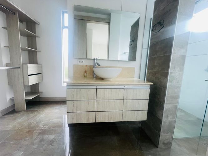Apartamento en venta en Cristales, Cali · foto 9 de 16