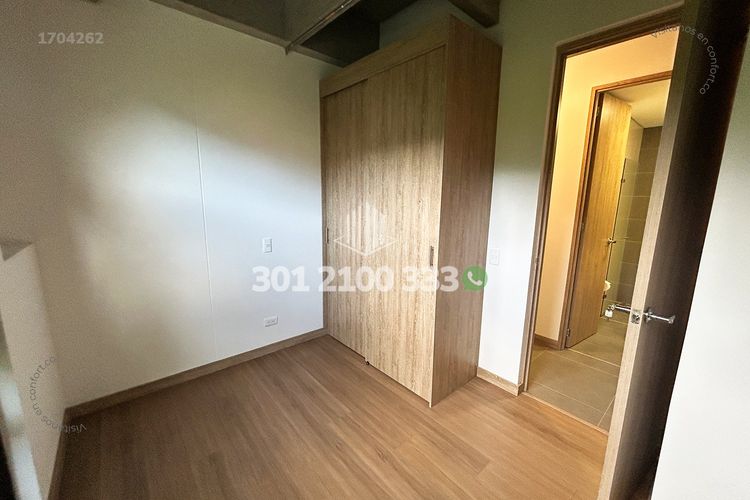Apartamento de 2 alcobas en arriendo en Loma Del Escobero, Envigado, 69 m² · foto 13 de 22
