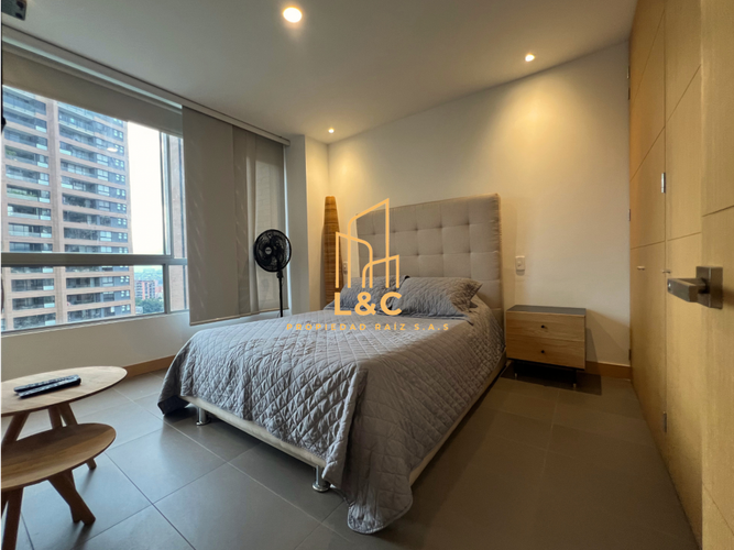 Apartamento de 2 alcobas en arriendo en Lalinde, Medellín, 121 m² · foto 7 de 16