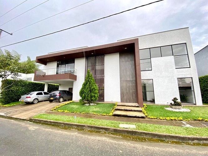 Casa de 4 alcobas en venta en Las Mercedes, Jamundí, 360 m² · foto 2 de 21