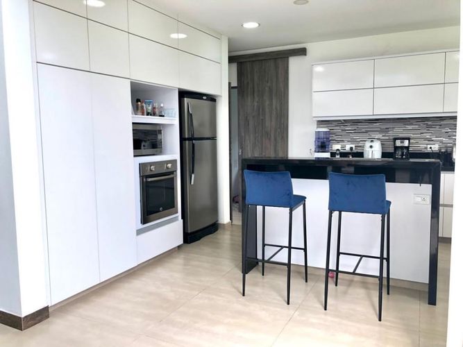 Casa de 4 alcobas en venta en Las Mercedes, Jamundí, 360 m² · foto 9 de 21
