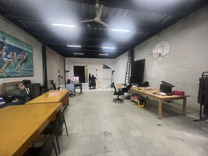 Local en arriendo en El Poblado, Medellín, 720 m² · foto 7 de 13