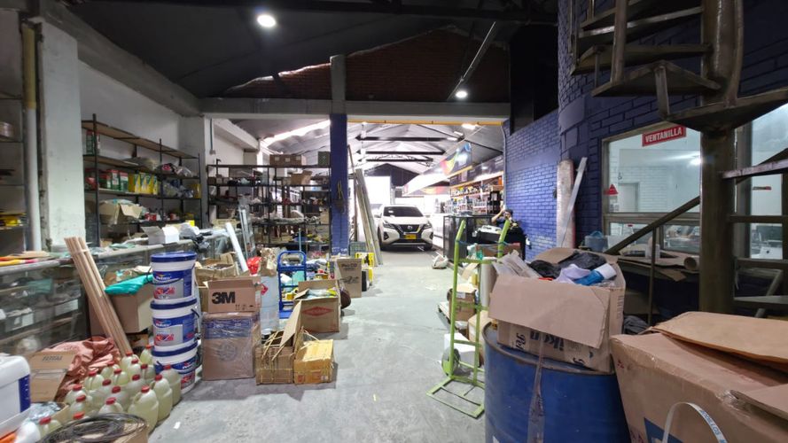 Bodega en venta en San Nicolas, Cali, 804 m² · foto 8 de 24