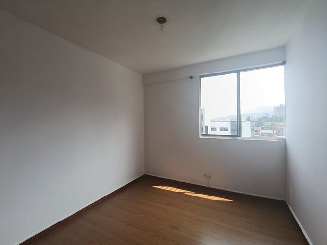 Apartamento de 2 alcobas en arriendo en El Poblado, Medellín, 105 m² · foto 12 de 17