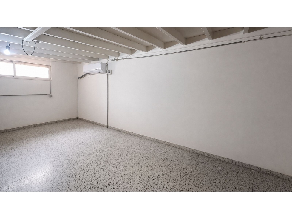 Local en arriendo en La Floresta, Medellín, 140 m² · foto 5 de 7
